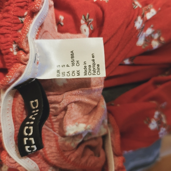 H&M Floral Crop Top - Picture 3 of 10